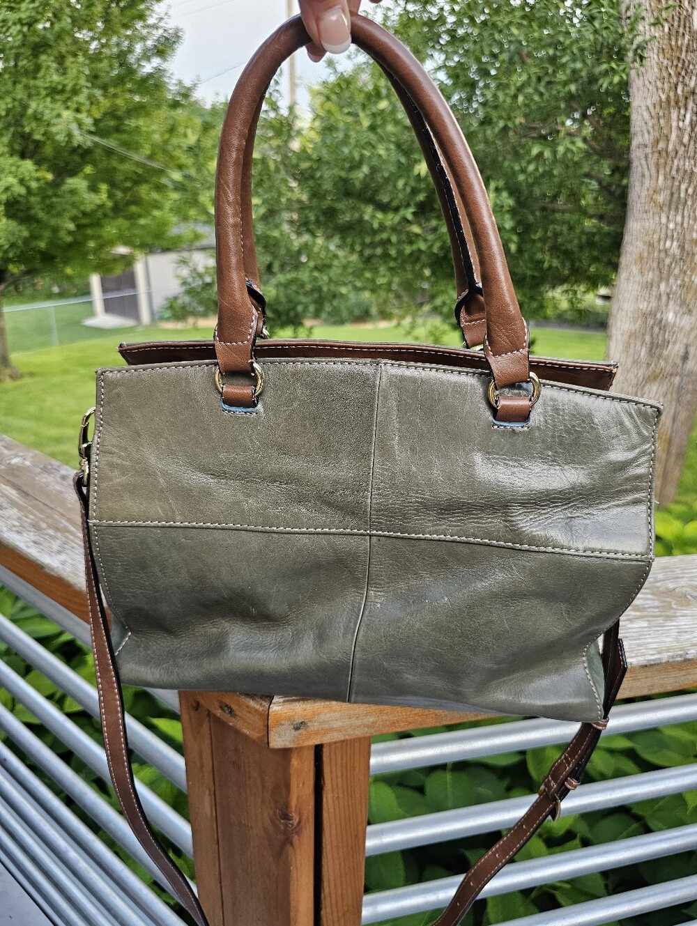Tignanello Olive Green Leather Satchel with Brown Handles - Picture 4 of 6